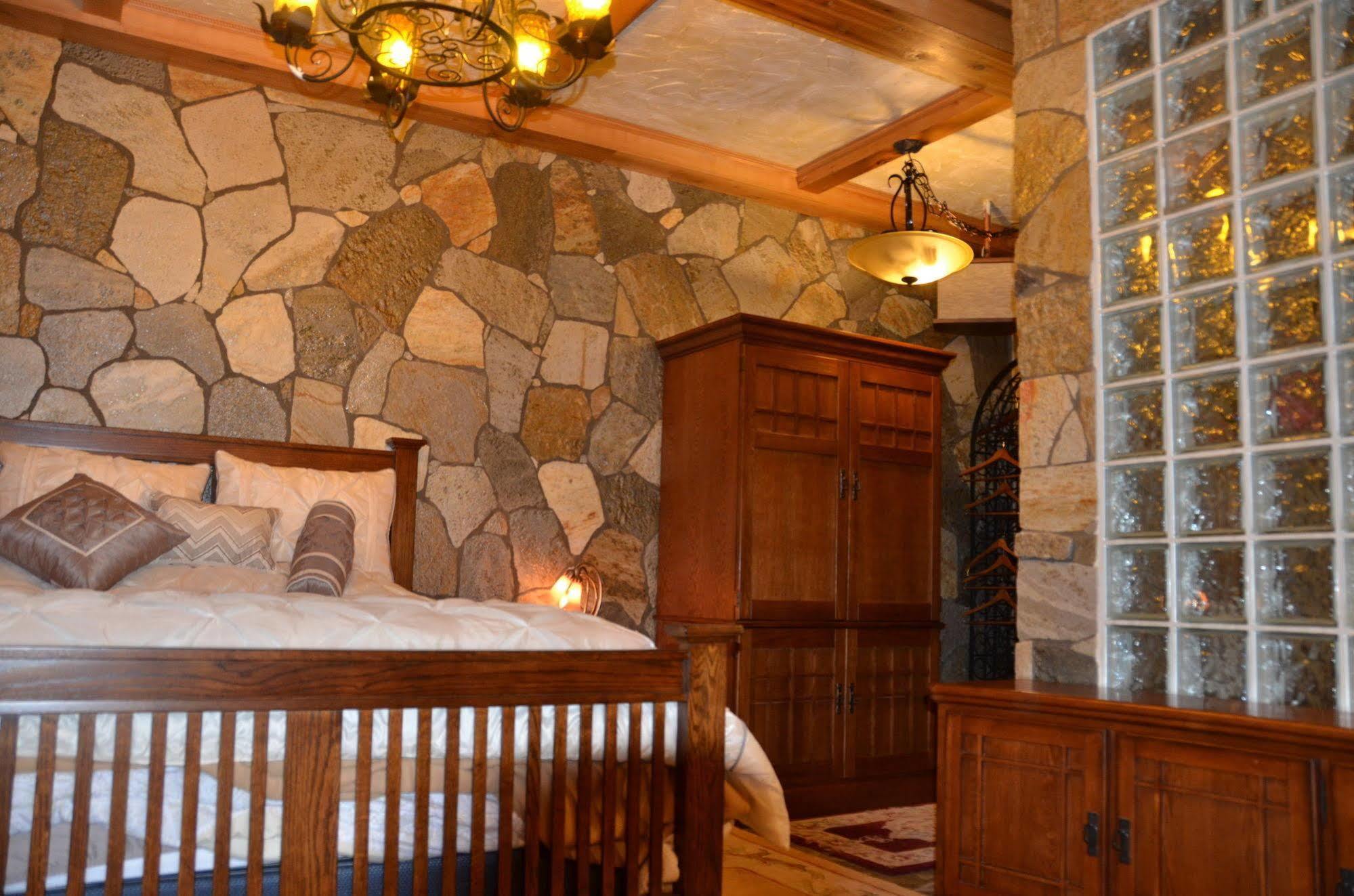 Where Eagles Fly Bed & Breakfast Elk Point 外观 照片